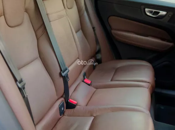 Volvo XC60 T6 Inscription 2019 - Giá cực mềm
