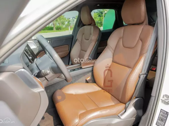 Volvo XC60 B6 AWD Inscription 2022 - Giá tốt thời điểm hiện tại