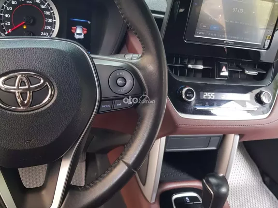 Toyota Corolla Cross 1.8 V  2022 - Toyota Corolla Cross 1.8 V 2022 - mua bán xe ô tô cũ uy tín tại Hà Nội