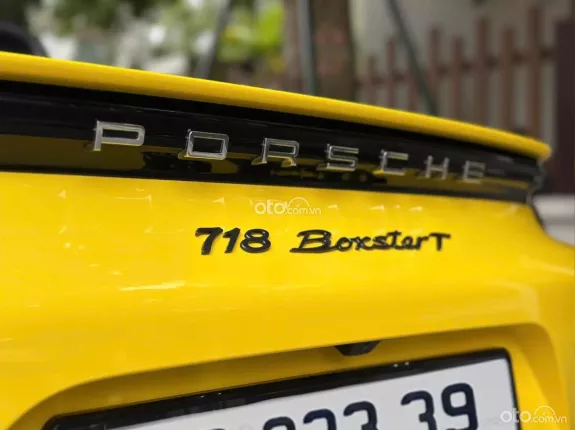 Porsche 718 Boxster T 2022 - Siêu phẩm mui trần cực hiếm tại Việt Nam