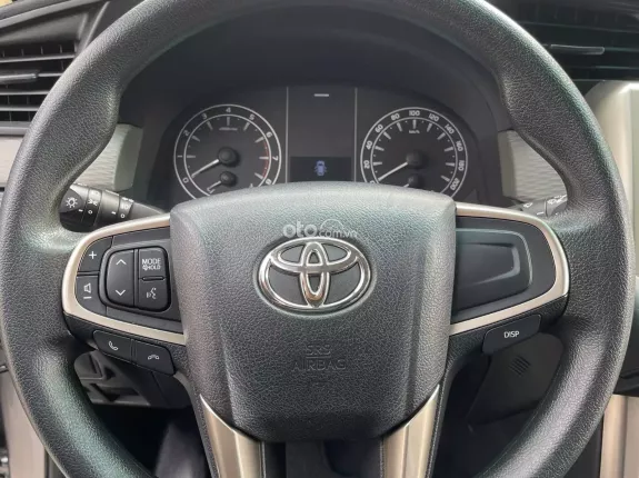 Toyota Innova 2.0 Venturer AT 2019 - Toyota 2019. 2.0, MT. 8v