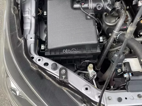 Toyota Innova 2.0 Venturer AT 2019 - Toyota 2019. 2.0, MT. 8v