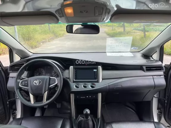 Toyota Innova 2.0 Venturer AT 2019 - Toyota 2019. 2.0, MT. 8v