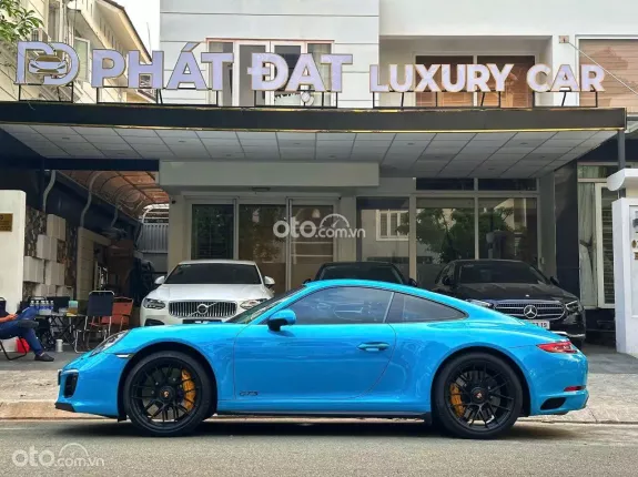 Porsche 911 Carrera GTS 2019 - Xe thể thao cao cấp màu Xanh Miami độc đáo