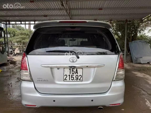 Toyota Innova 2.0G 2011 - Xe gia đình sử dụng, bảo dưỡng định kỳ, giá tốt