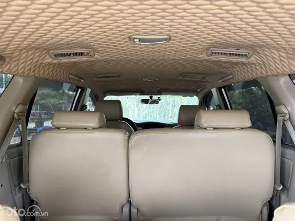 Toyota Innova 2.0G 2011 - Xe gia đình sử dụng, bảo dưỡng định kỳ, giá tốt