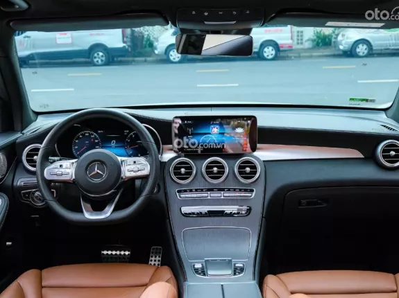 Mercedes-Benz GLC 300 4Matic V1 2022 - Xe đẹp không 1 lỗi nhỏ