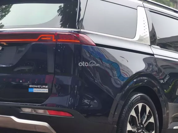Kia Carnival 2.2D Signature 2024 - Xe tên công ty có xuất hóa đơn siêu cao
