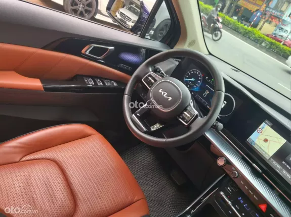 Kia Carnival 2.2D Signature 2024 - Xe tên công ty có xuất hóa đơn siêu cao