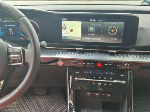 Kia Carnival 2.2D Signature 2024 - Xe tên công ty có xuất hóa đơn siêu cao