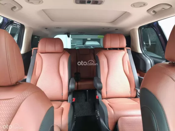 Kia Carnival 2.2D Signature 2024 - Xe tên công ty có xuất hóa đơn siêu cao