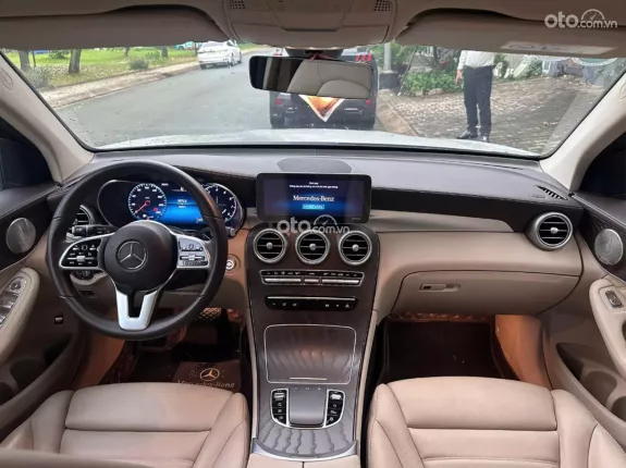 Mercedes-Benz GLC 200 4Matic 2021 - BAO ĐẬU BANK 70-90% (Ib Zalo tư vấn trực tiếp 24/7)