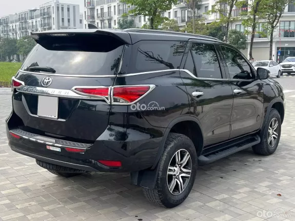 Toyota Fortuner 2.4G 4x2 AT  2019 - Hàng hiếm, chạy chỉ 3v6 sai tặng xe