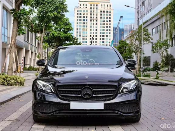 Mercedes-Benz E200 Sport 2019 - Mercedes E200 Sport 2019 lướt nhẹ