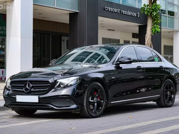 Mercedes-Benz E200 Sport 2019 - Mercedes E200 Sport 2019 lướt nhẹ