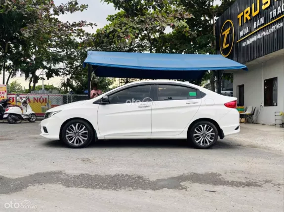 Honda City 1.5 CVT 2017 - Xe đẹp chuẩn chỉnh, odo chuẩn