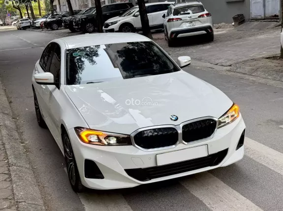 BMW 320i Sport Line 2024 - BMW 302i Sport Line 2024