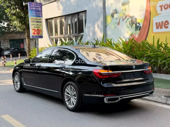 BMW 730Li 2018 - BMW 730i 2019
