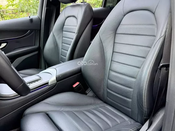 Mercedes-Benz GLC 300 4Matic 2020 - GLC300 2020