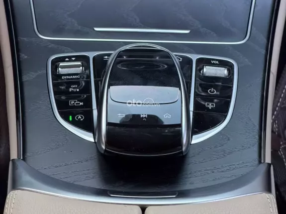 Mercedes-Benz C200 2.0 AT 2019 - C200 FL 2019