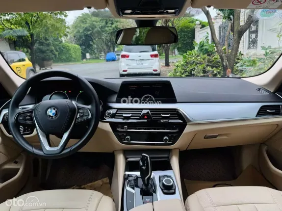 BMW 520i 2018 - BAO ĐẬU BANK 70-90% (Ib Zalo tư vấn trực tiếp 24/7)