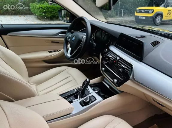 BMW 520i 2018 - BAO ĐẬU BANK 70-90% (Ib Zalo tư vấn trực tiếp 24/7)