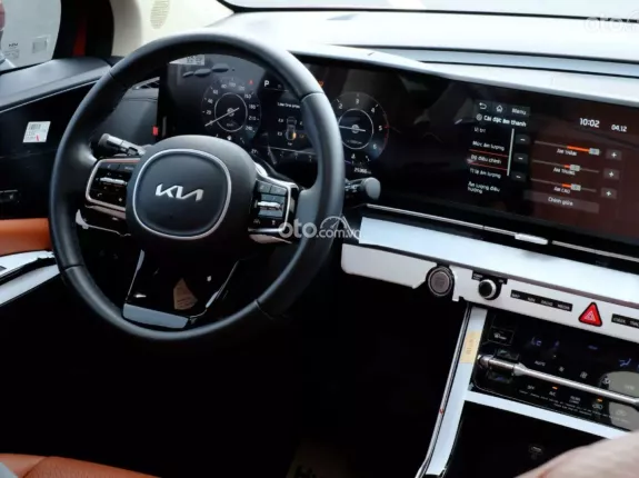 Kia Carnival 2.2D Signature 2024 - Xe cực đẹp, đi 25.000km, giá tốt tại hãng