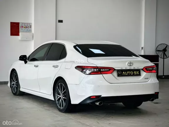 Toyota Camry 2.5Q 2023 - Nhập khẩu Thái Lan
