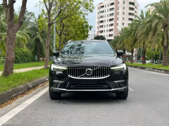 Volvo XC60 B6 AWD Inscription 2022 - Mẫu xe sang trọng dành cho gia đình và doanh nhân