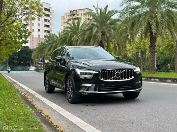 Volvo XC60 B6 AWD Inscription 2022 - Mẫu xe sang trọng dành cho gia đình và doanh nhân