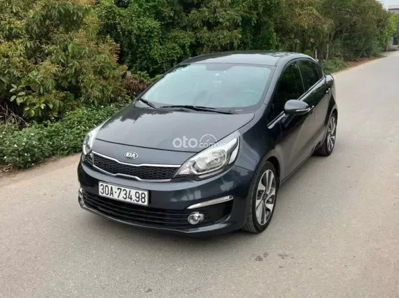 Kia Rio 1.4 AT 2015 - Sedan số tự động đời xe nhập khẩu tên tư nhân biển 30 Xe đẹp tắt nắng, zin về máy số keo chỉ