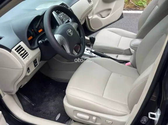 Toyota Corolla Altis 1.8 G 2011 - Phom mới. Xe chất, máy số keo chỉ zin. Nội ngoại thất đẹp. Mọi chức năng hoạt động