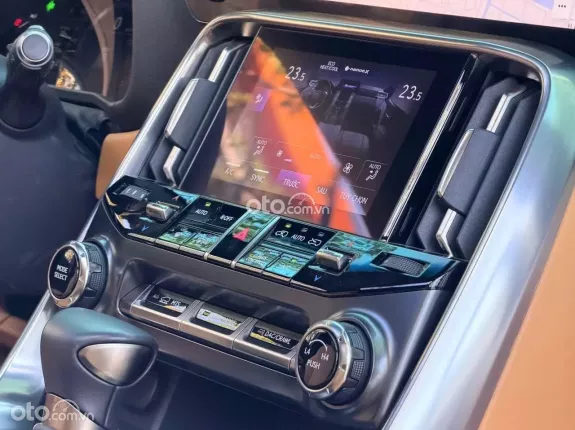 Lexus LX 600 Urban 2024 - LEXUS LX600 Urban 2024