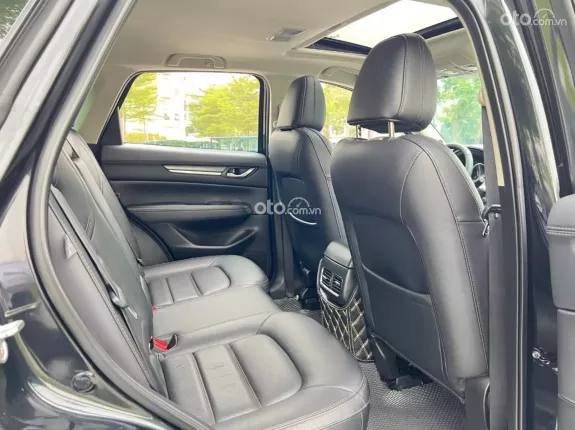 Mazda CX-5 2.0 Luxury 2021 - Một chủ từ mới chạy 5 vạn km. Nội thất rất Mới