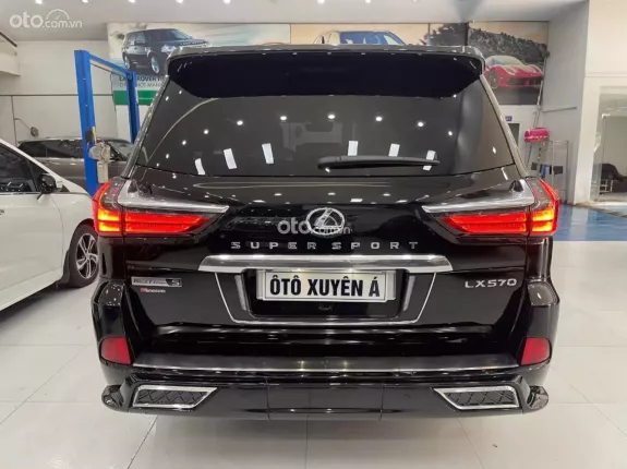 Lexus LX 570 MBS 2015 - Nhập Mỹ/84,000 km
