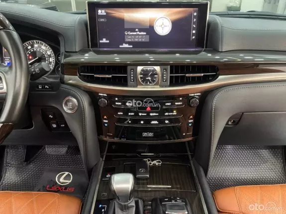 Lexus LX 570 MBS 2015 - Nhập Mỹ/84,000 km