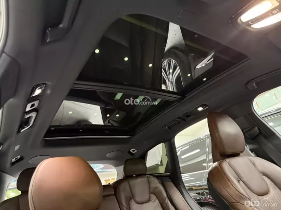 Volvo XC60 T8 AWD Recharge 2022 - Full bảo dưỡng Hãng