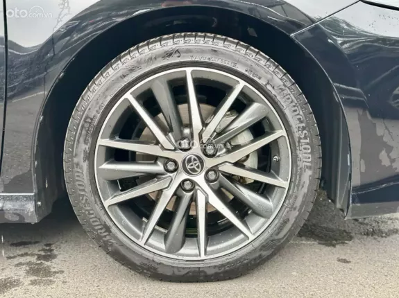 Toyota Camry 2.5HV 2022 - Cực đẹp BH chính hãng Toyota Sure