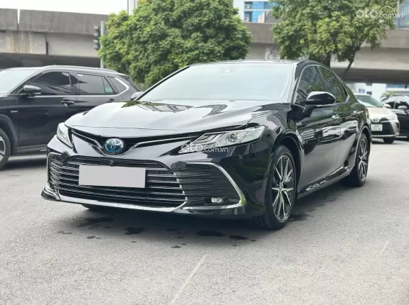 Toyota Camry 2.5HV 2022 - Cực đẹp BH chính hãng Toyota Sure