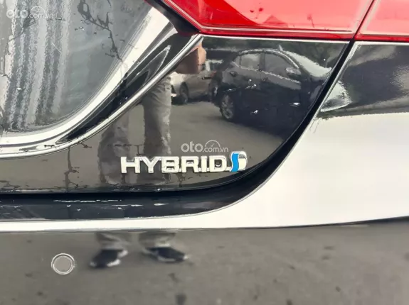 Toyota Camry 2.5HV 2022 - Cực đẹp BH chính hãng Toyota Sure