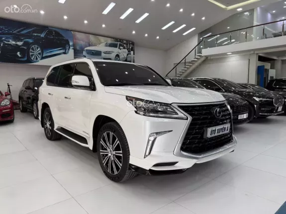 Lexus LX 570 Super Sport 2018 - 93,000 km