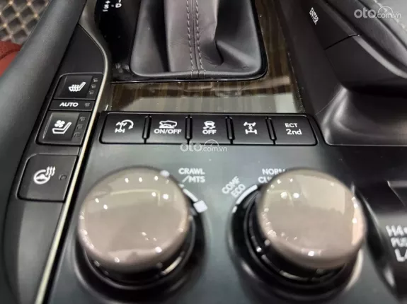 Lexus LX 570 Super Sport 2018 - 93,000 km