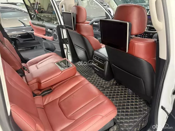 Lexus LX 570 Super Sport 2018 - 93,000 km