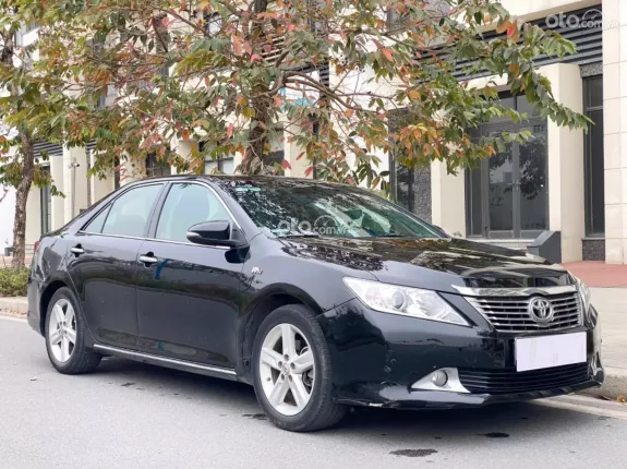 Toyota Camry 2.5Q 2013 - Biển Hà Nội. Xe giữ gì đi cực ít