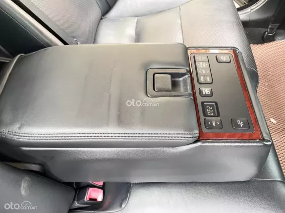 Toyota Camry 2.5Q 2013 - Biển Hà Nội. Xe giữ gì đi cực ít