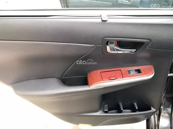 Toyota Camry 2.5Q 2013 - Biển Hà Nội. Xe giữ gì đi cực ít