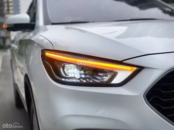 MG ZS 1.5 2WD STD+ 2024 - 20.000km