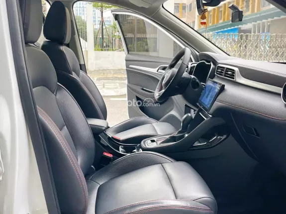 MG ZS 1.5 2WD STD+ 2024 - 20.000km