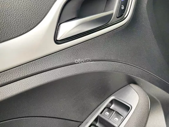 MG ZS 1.5 2WD STD+ 2024 - 20.000km