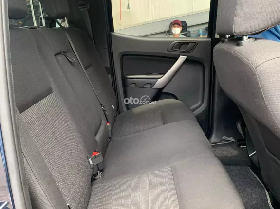 Ford Ranger XLS 2.2 4x2 MT 2020 - FORD RANGER 2020 SỐ SÀN_XE GIA ĐÌNH ĐI RẤT KỸ